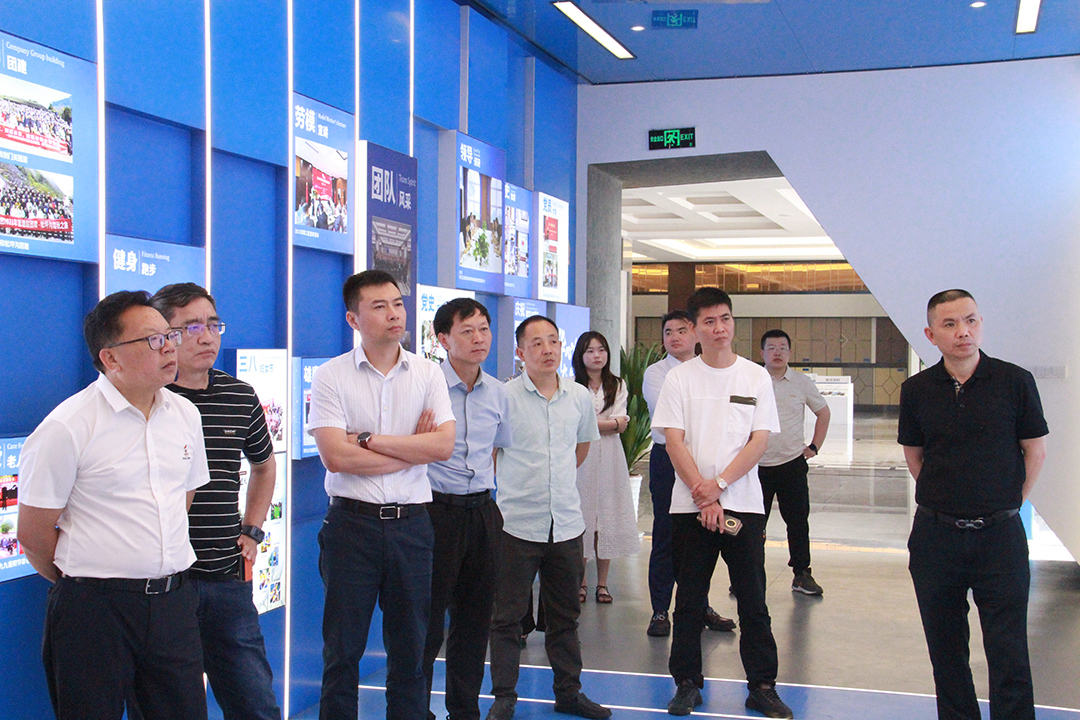 云南省紅河州綠色新型建材產(chǎn)業(yè)鏈考察團赴華邦保和考察交流