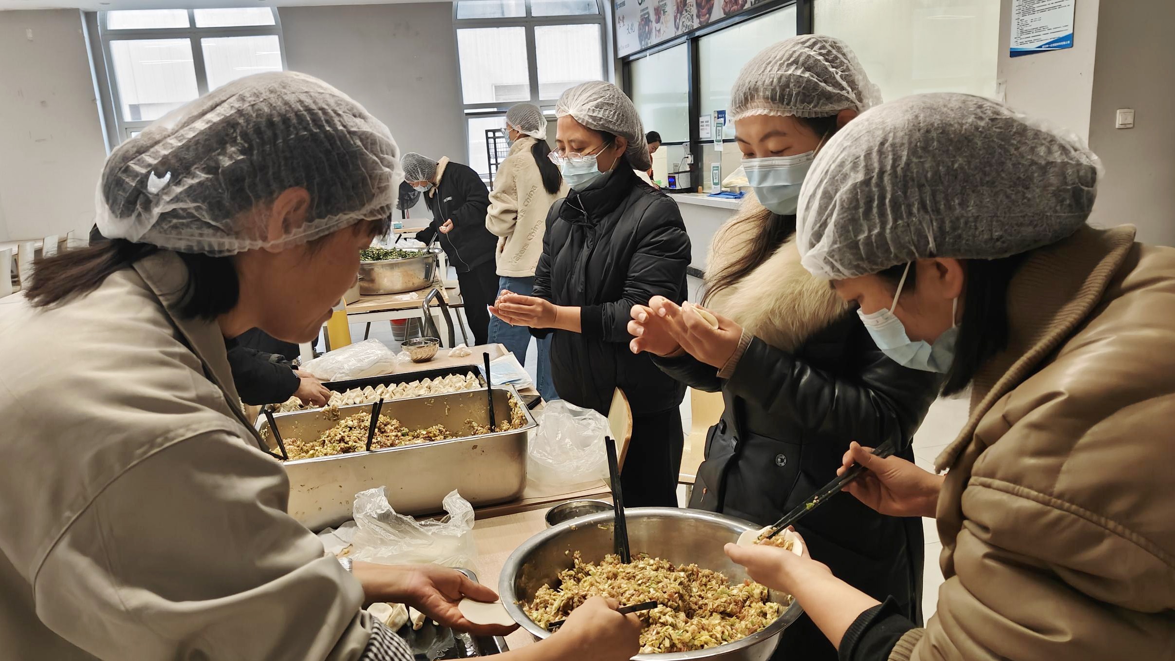 &ldquo;溫情冬至&middot;暖意融融&rdquo;華邦保和冬至送溫暖活動(dòng)